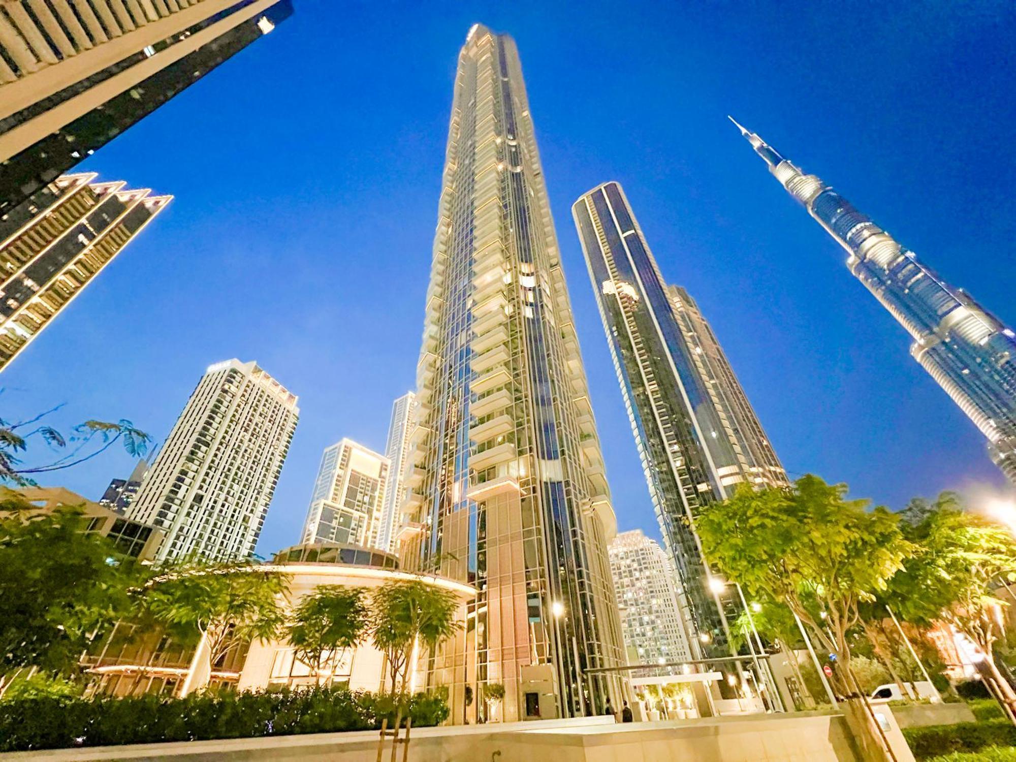 Downtown Luxury - Stunning Burj Khalifa & Sea View - 5 Minutes Walk To Dubai Mall Buitenkant foto