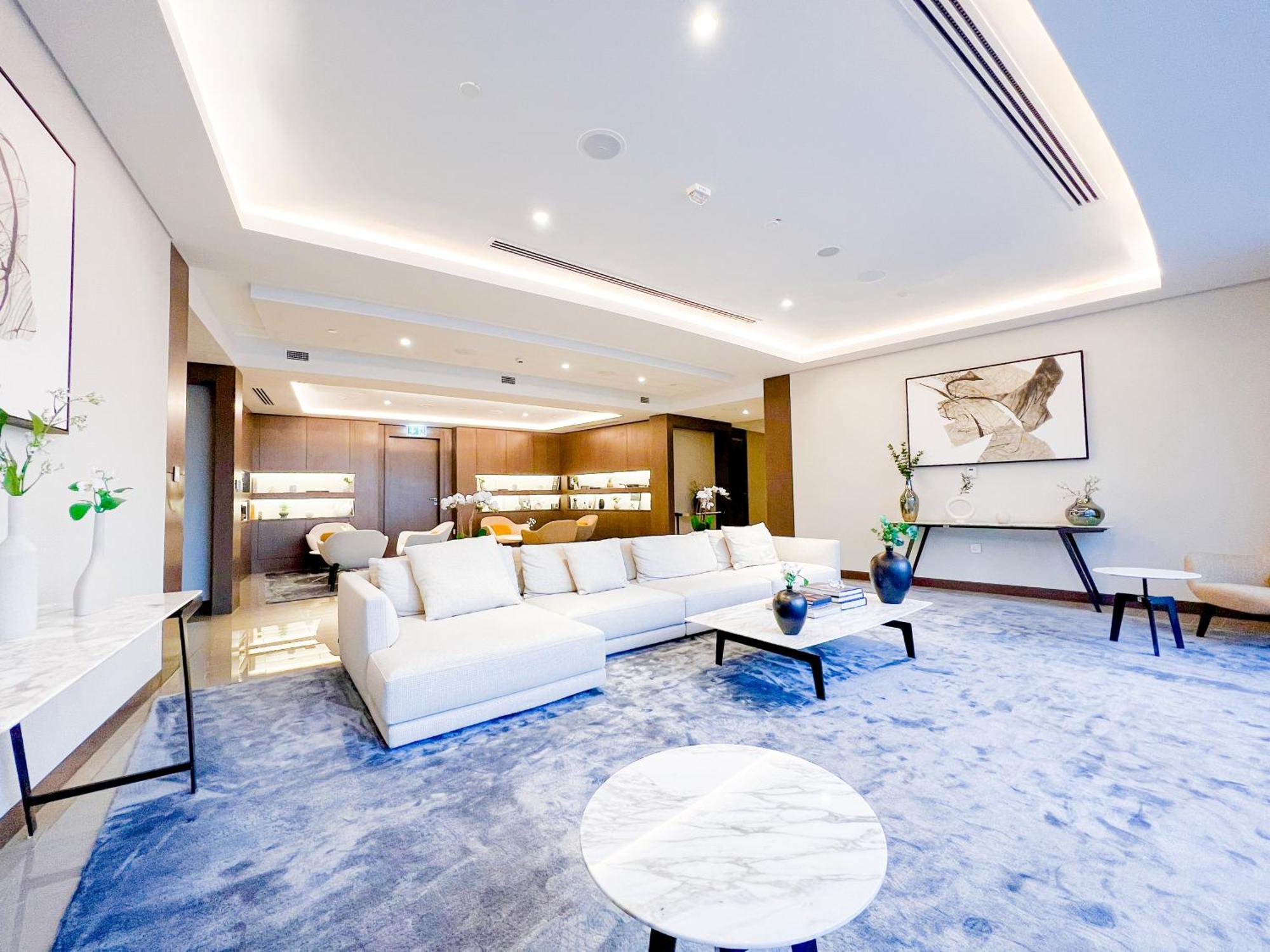 Downtown Luxury - Stunning Burj Khalifa & Sea View - 5 Minutes Walk To Dubai Mall Buitenkant foto