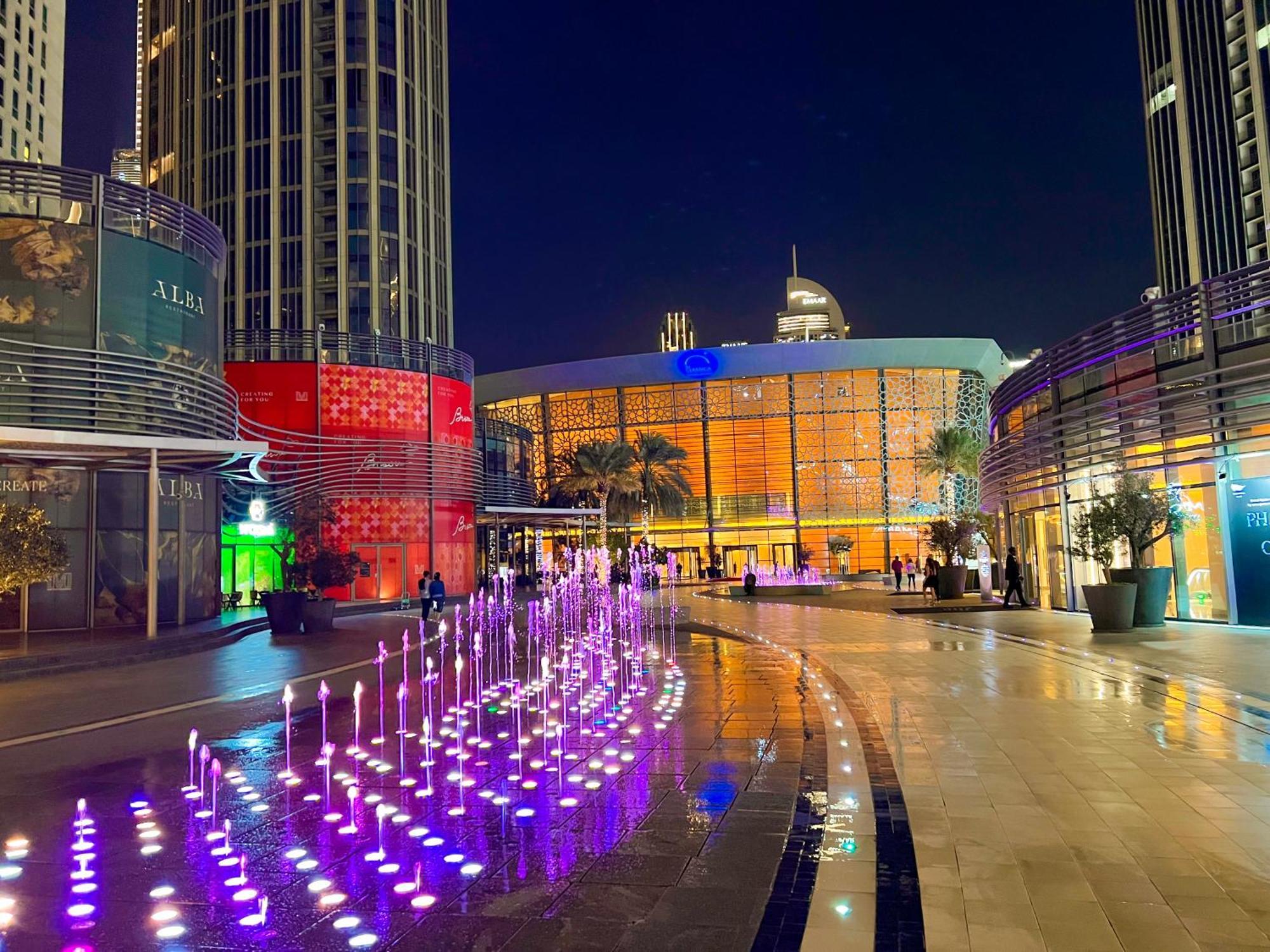 Downtown Luxury - Stunning Burj Khalifa & Sea View - 5 Minutes Walk To Dubai Mall Buitenkant foto