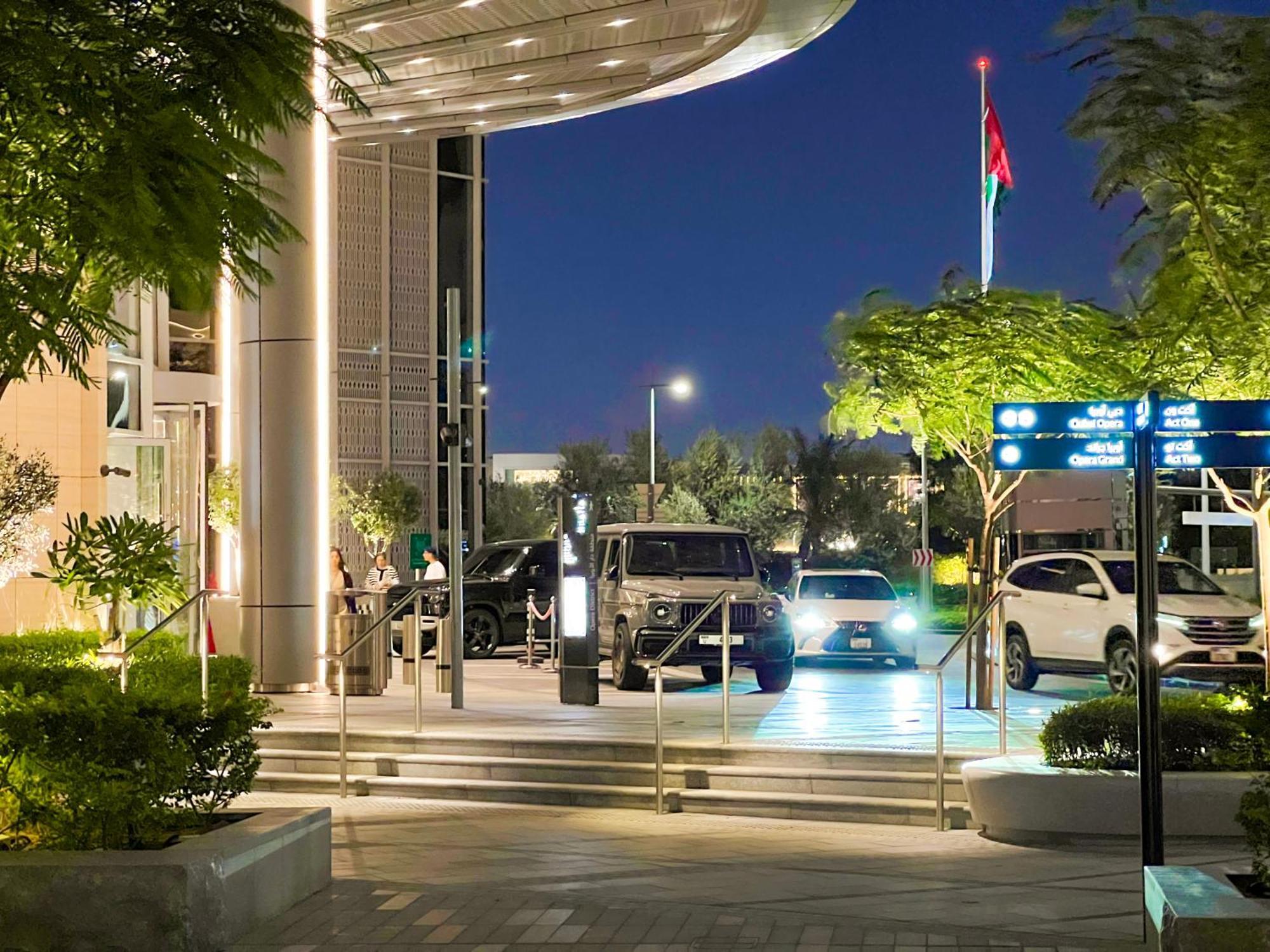 Downtown Luxury - Stunning Burj Khalifa & Sea View - 5 Minutes Walk To Dubai Mall Buitenkant foto