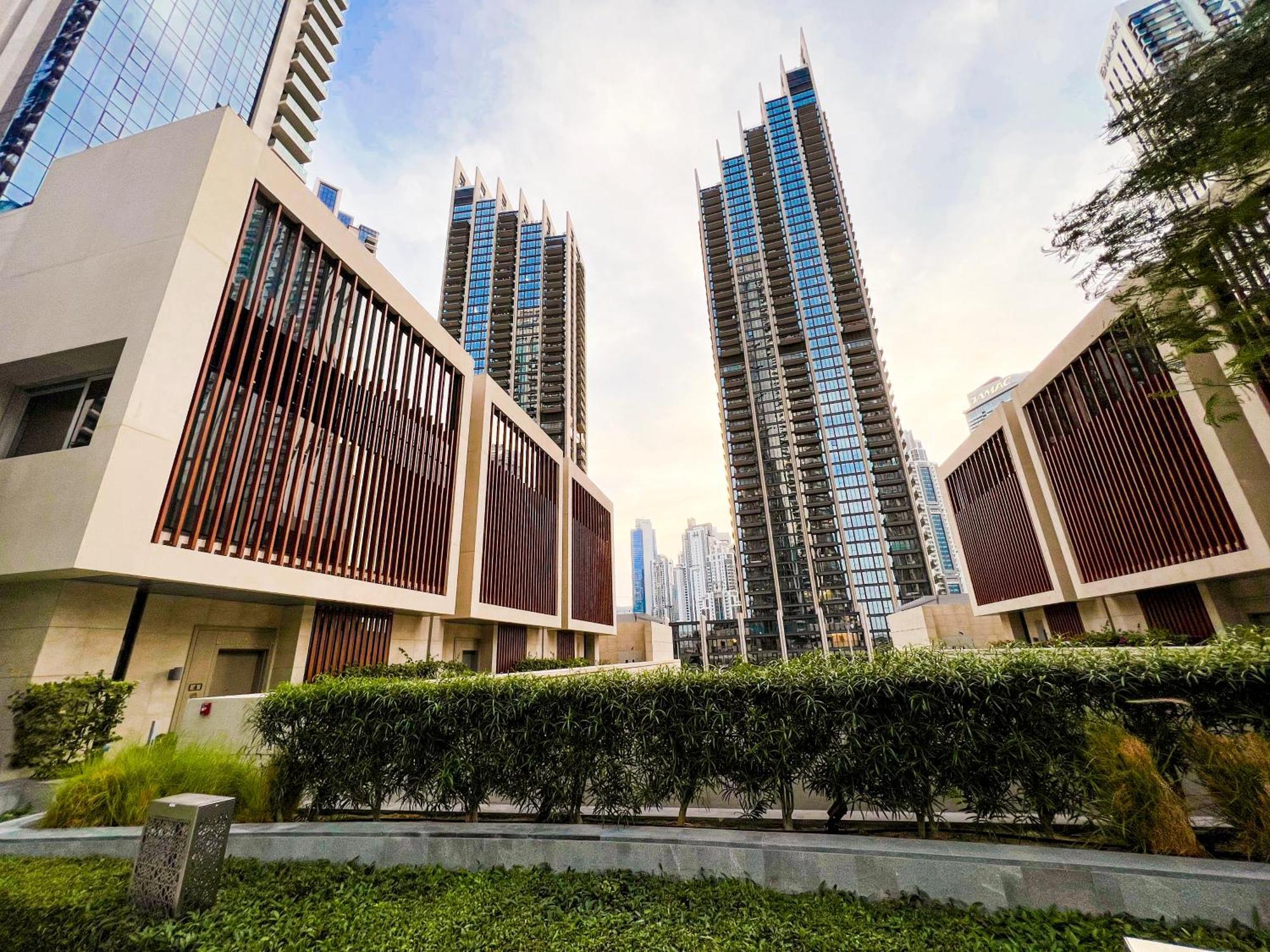 Downtown Luxury - Stunning Burj Khalifa & Sea View - 5 Minutes Walk To Dubai Mall Buitenkant foto