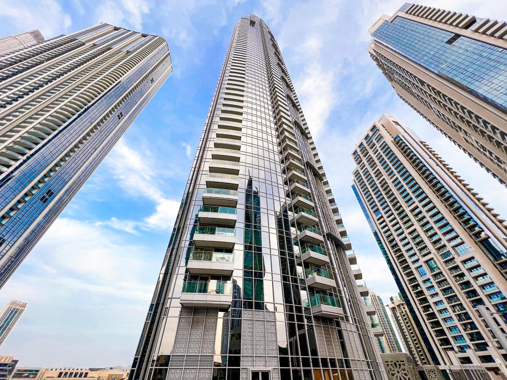 Downtown Luxury - Stunning Burj Khalifa & Sea View - 5 Minutes Walk To Dubai Mall Buitenkant foto