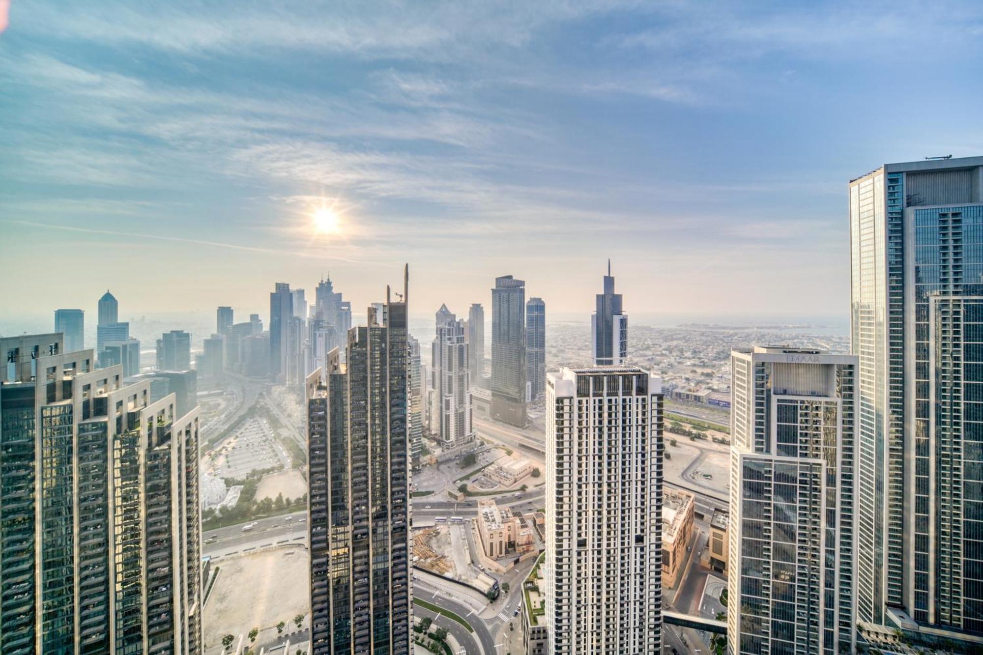 Downtown Luxury - Stunning Burj Khalifa & Sea View - 5 Minutes Walk To Dubai Mall Buitenkant foto