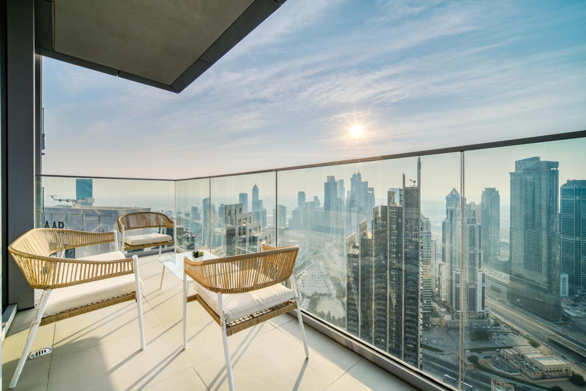 Downtown Luxury - Stunning Burj Khalifa & Sea View - 5 Minutes Walk To Dubai Mall Buitenkant foto