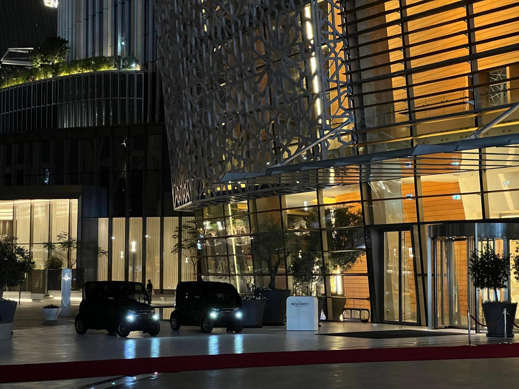 Downtown Luxury - Stunning Burj Khalifa & Sea View - 5 Minutes Walk To Dubai Mall Buitenkant foto